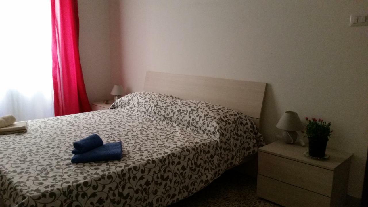 B&B Metro Salerno Buitenkant foto